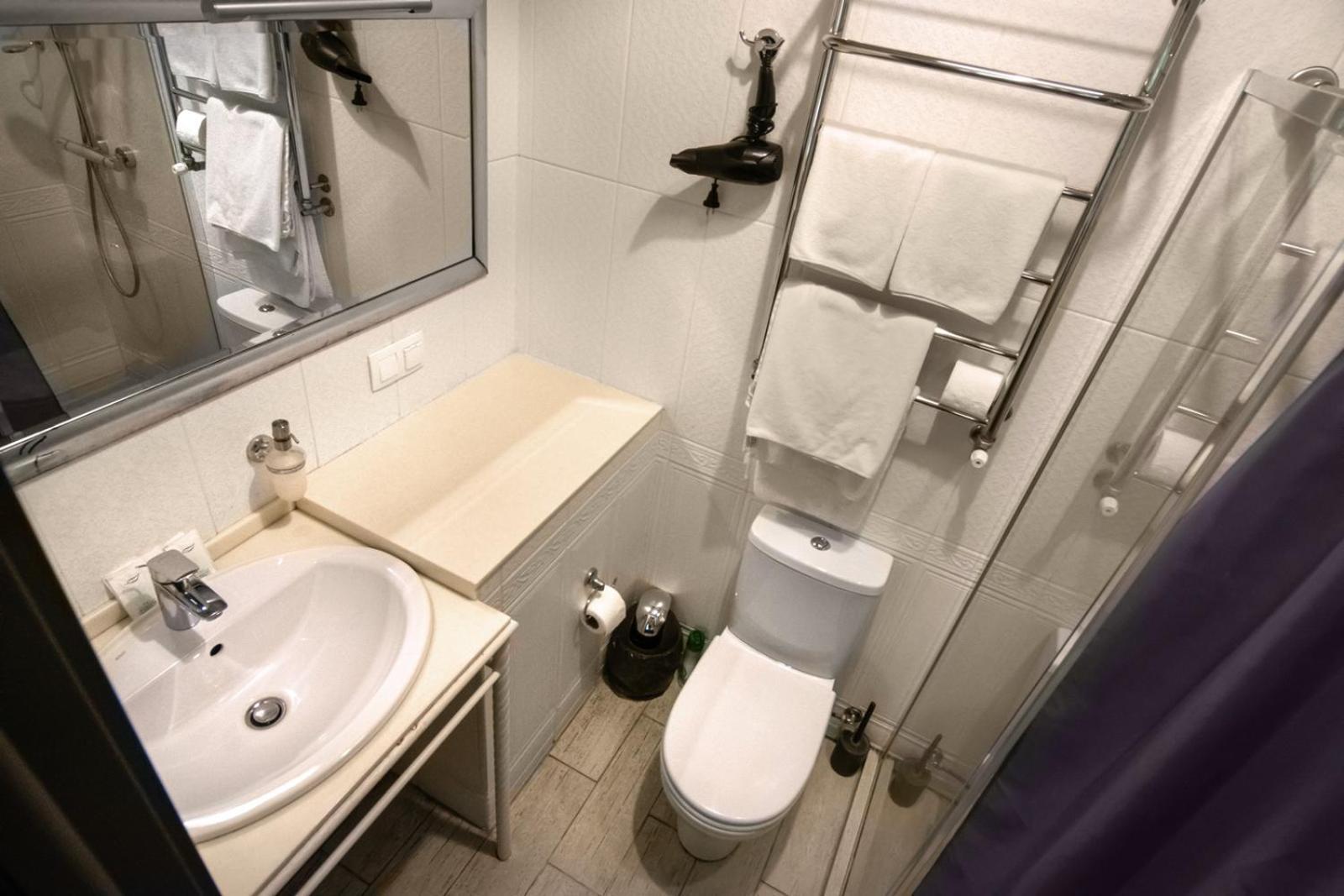 Apart Hotel Michelle Одеса Екстериор снимка