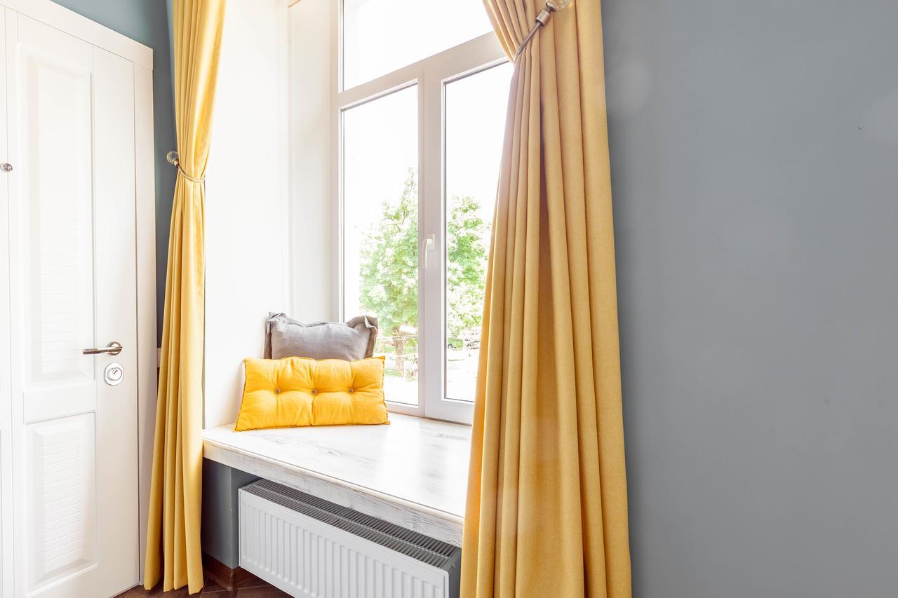Apart Hotel Michelle Одеса Екстериор снимка