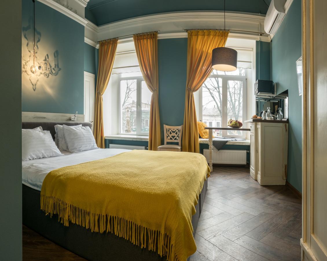 Apart Hotel Michelle Одеса Екстериор снимка