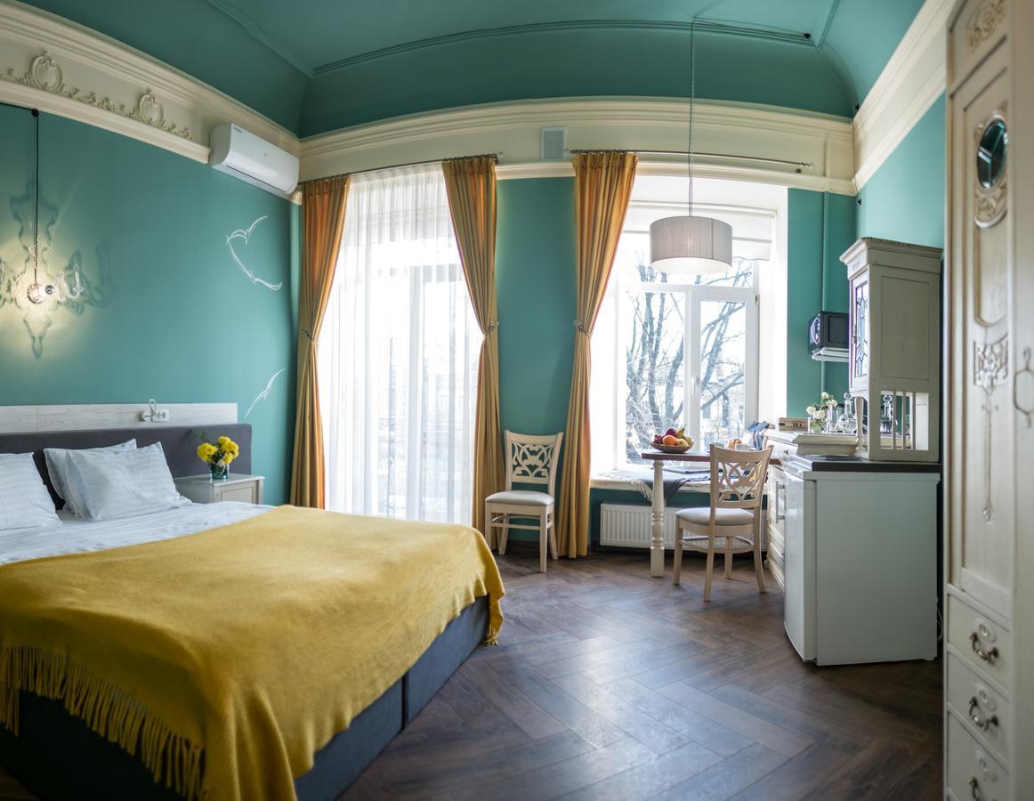 Apart Hotel Michelle Одеса Екстериор снимка